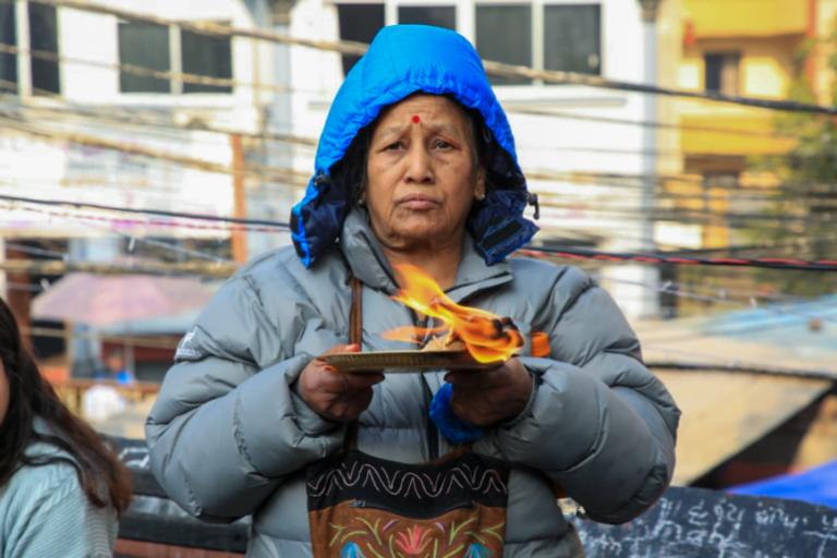 सरस्वती मन्दिरमा भक्तजनहरुको भिड (फोटो फिचर)